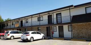 1706 N Interstate 35 1706 N Interstate 35 Gallery 1