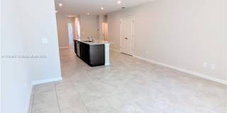 285 Raspberry Road Gallery 21