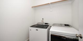 1753 Crest Road Gallery 8