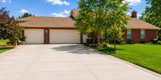 13600 Lakeshore Dr Gallery 22