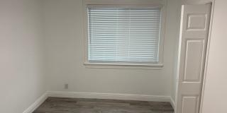 Charming 4-Bed Home with Bonus Room in Tampa! Landscaping/Utilities Included. Available Now!! Gallery 12