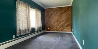 ADORABLE 3 BED 1.5 BATH BUNGALOW -----DEERING ST. Gallery 10