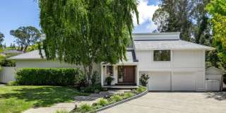 4BR/2.5BA Stunning Spacious Tiburon Home! Pool! Pet Friendly!  PROGRESSIVE Gallery 36