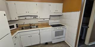 6094 Andover Boulevard Unit 3 Gallery 10