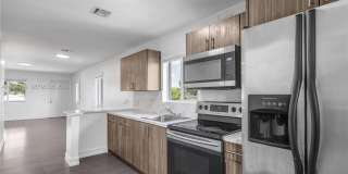 2132 NW 47th St Gallery 4