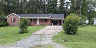 102 Fairfield Drive Gallery 1