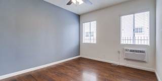 Classic Courtyard Building on Venice Blvd – Secure, Convenient, Pet-Friendly Gallery 13