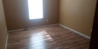Single Story 3B/2B Home in Tuscany area. Gallery 11