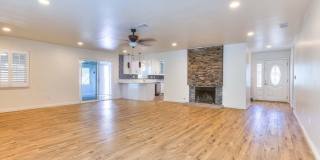 4923 Burgoyne Lane Gallery 1