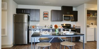 Student Housing - Yugo Corvallis Domain Gallery 3