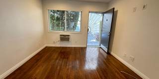 1215 Granville Ave. Gallery 21