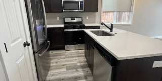 Coming soon - 3 Bedroom 2.5 Bath Newberg OR Gallery 7