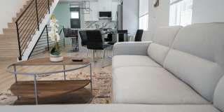 4827 Riverton Ave Gallery 45