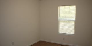 311 DECATUR Avenue Gallery 17