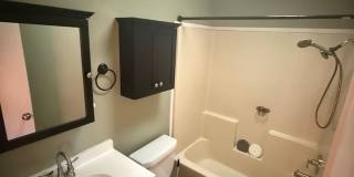 Charming home located near Russell and Mountain Vista. Gallery 26