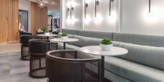 Essex Luxe Apartments Gallery 35