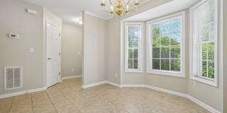 278 S Raleigh Street Gallery 8
