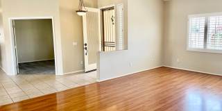 3-6 Month Rental, Amazing Water Front Property With Private Pool! Gallery 7