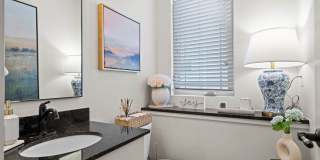 This luxurious townhouse on Cherry St. Gallery 25