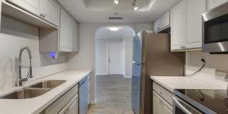 10444 N 69th Street unit: Apt 127 Gallery 1