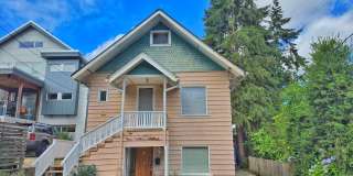 2 Bed 1 Bath Upperr unit apartment in a Duplex 2 Bed 1 Bath Upperr unit apartment in a Duplex Gallery 1