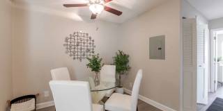 Collins Crossing Gallery 26