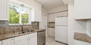 4454 W Tradewinds Avenue W Gallery 13