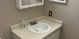 2 Bedroom Condo with One Car Garage Gallery 27