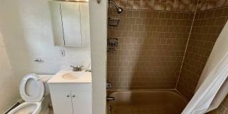 1 Wyeth Street Gallery 10