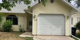 2 bedroom 2 bath with a 1 car garage Gallery 1