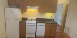 3-bed w/ H+HW on GL-B Gallery 1