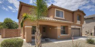 Gorgeous 4 Bed home plus den in great condition!! MUST SEE!! Gallery 1