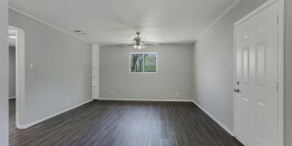 Magnolia Drive Gallery 5