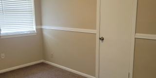 4 Bedroom 2 Bath in The Avenues Gallery 1
