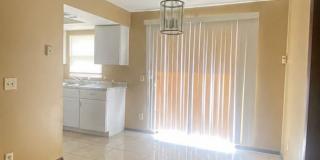 3 Bedroom, 2 Bath Single-Family Home with 2-Car Garage and Fenced Backyard in Orlando Gallery 8
