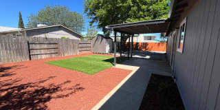 Remodeled cozy home in North Redding! Gallery 25