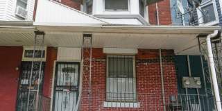 Newly renovated 6 bedroom 2.5 bath in Carroll Park Area Gallery 1