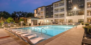 Bexley Donelson Gallery 1