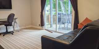 1304 Franklin Avenue Gallery 12