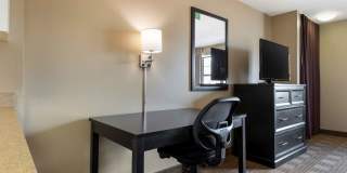 Chicago - O'Hare Gallery 12