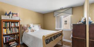 44256 Dahlia Street Gallery 31