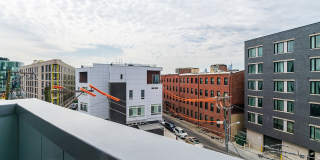 Luxury Northern Liberties Condo Gallery 10
