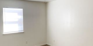 7037 Minor Road Gallery 12