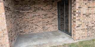 1605 Oak Circle Gallery 7