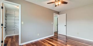 ***$500 Off First Months Rent** Remodeled 4 Bedroom 2 Bath House In Louisville! Gallery 14