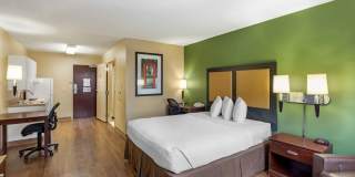 Milwaukee - Waukesha Gallery 24