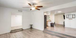 4bed, 2bath Glendale home with a pool! Gallery 11