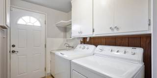 1935 W 1st Gallery 16