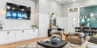 District West Gallery 13