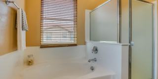 GREAT LOCATION!  Fabulous move-in ready 5 bed /3 bath home in south Tempe Gallery 35
